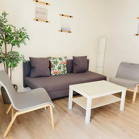 Adnana - Living - Double Bedroom * 布洛克胡斯